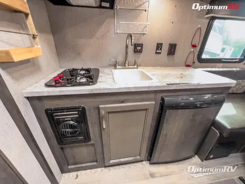 2021 Jayco Jay Flight SLX 7 145RB RV Photo 4