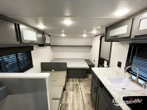2023 Dutchmen Aspen Trail LE 17BH RV Photo 2