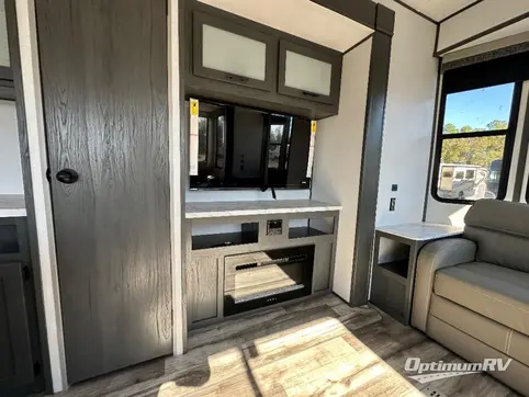 2024 Dutchmen Aspen Trail 390LOFT RV Photo 2