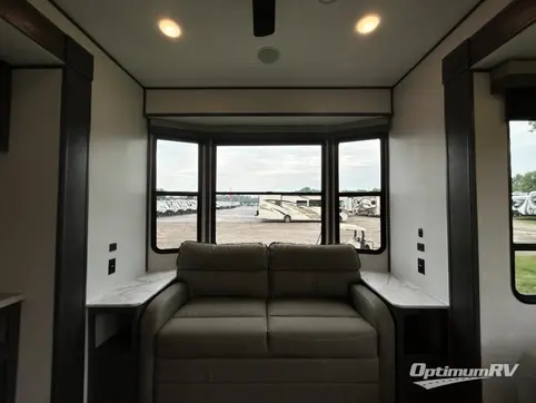 2024 Dutchmen Aspen Trail 390LOFT RV Photo 2