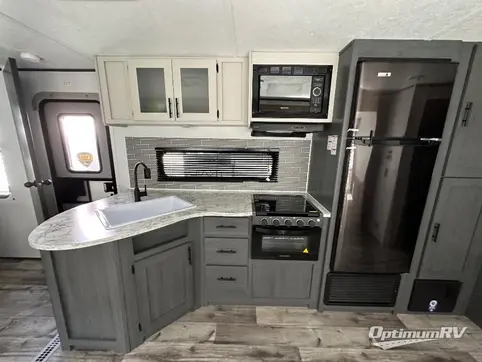 2024 Dutchmen Aspen Trail LE 26BH RV Photo 4