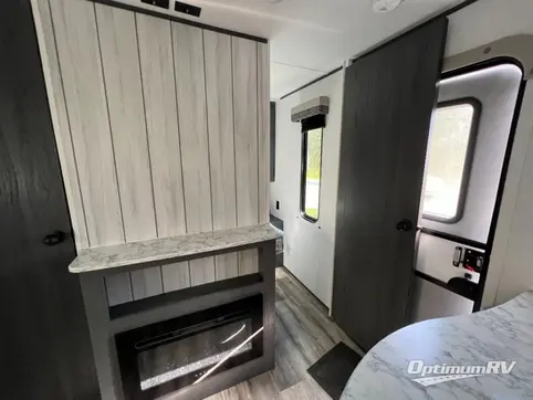 2024 Dutchmen Aspen Trail LE 26BH RV Photo 3