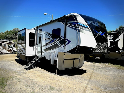 Used 2021 Keystone Fuzion 373 Featured Photo