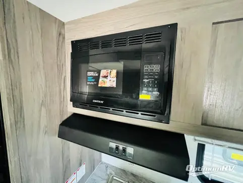 2022 Gulf Stream Ameri-Lite Ultra Lite 248BH RV Photo 3