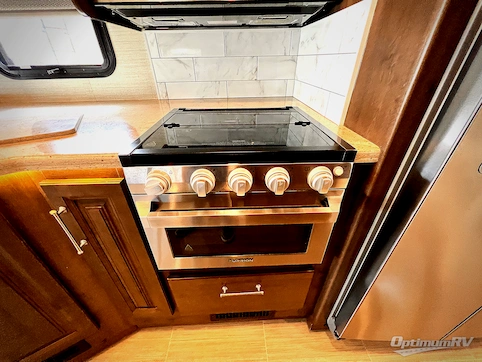 2020 Entegra Vision XL 34G RV Photo 3