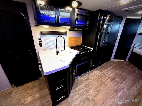2021 Forest River Cherokee Grey Wolf 26DBH RV Photo 3