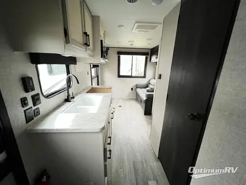 2023 Jayco Jay Flight 212QB RV Photo 2