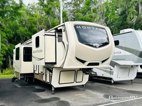 Used 2018 Keystone Montana 3820FK Featured Photo