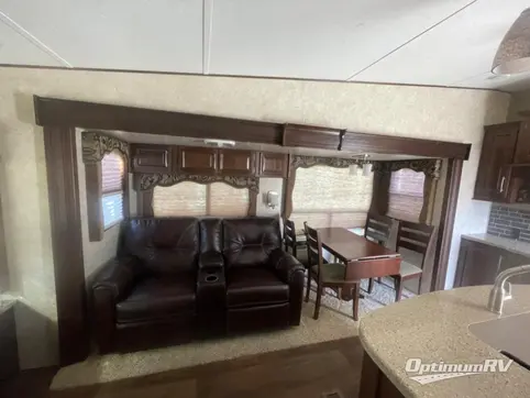 2015 Keystone Cougar 303RLS RV Photo 2