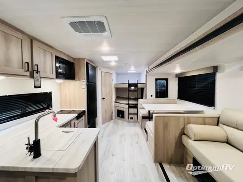 2025 East To West Della Terra LE 255BHLE RV Photo 2