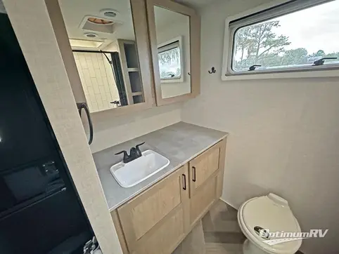 2023 Ember Touring Edition 26RB RV Photo 4
