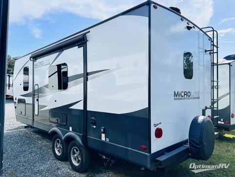 2025 Forest River Flagstaff Micro Lite 22SQS RV Photo 3