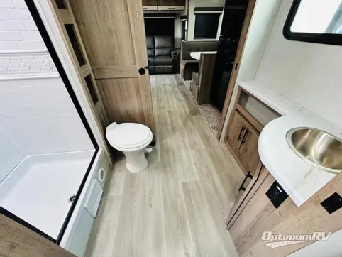 2024 Grand Design Imagine 2500RL RV Photo 4