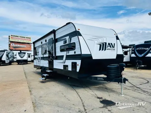 New 2025 Grand Design Momentum MAV 24MAV Featured Photo