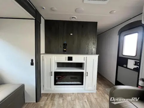 2023 Keystone Hideout 28RKS RV Photo 3