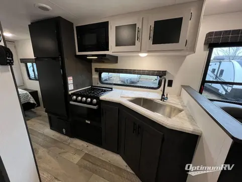 2023 KZ Sportsmen SE 221RESE RV Photo 4