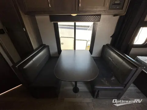 2021 Jayco Jay Flight SLX 8 224BH RV Photo 3