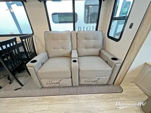 2024 Heartland North Trail 33RETS RV Photo 3