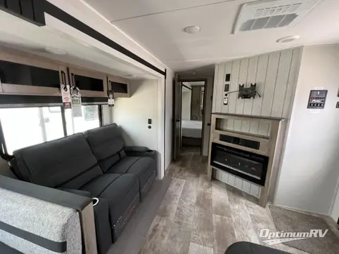 2024 Palomino Puma 32BHFS RV Photo 2