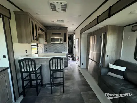 2022 CrossRoads Cameo CE2901RL RV Photo 3