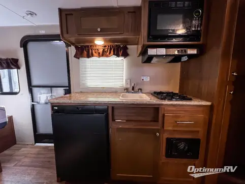 2016 Dutchmen Aspen Trail 1700BH RV Photo 3