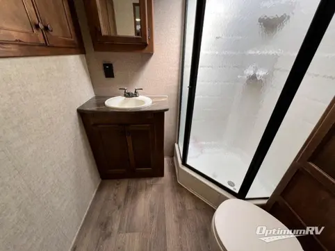 2015 Keystone Sprinter 266RBS RV Photo 3
