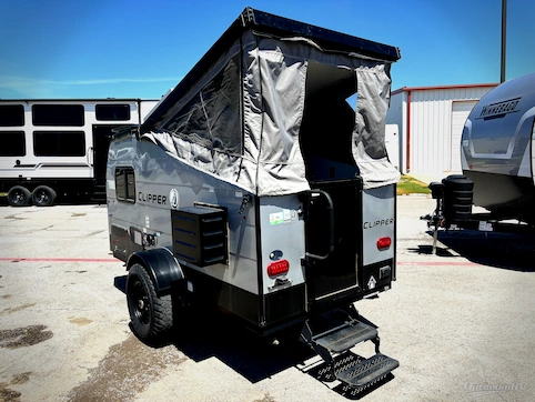 2023 Coachmen Clipper Camping Trailers 9.0TD Express RV Photo 2