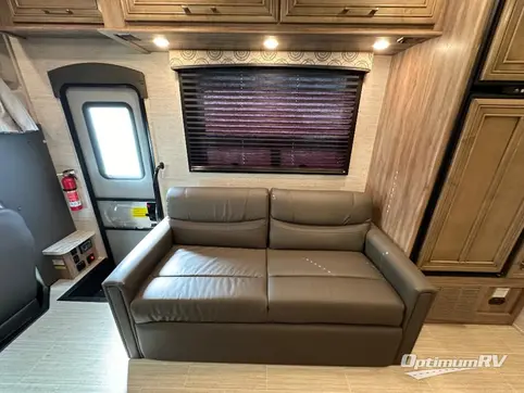 2021 Entegra Odyssey 31F RV Photo 2