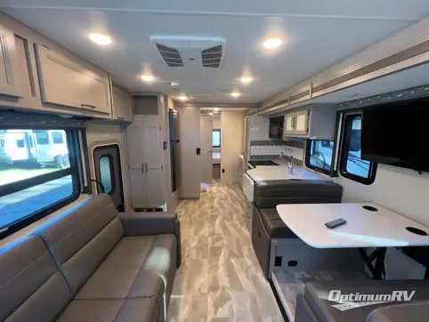 2022 Thor Windsport 31C RV Photo 2