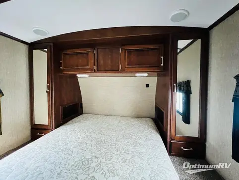 2017 Keystone Outback 312BH RV Photo 3