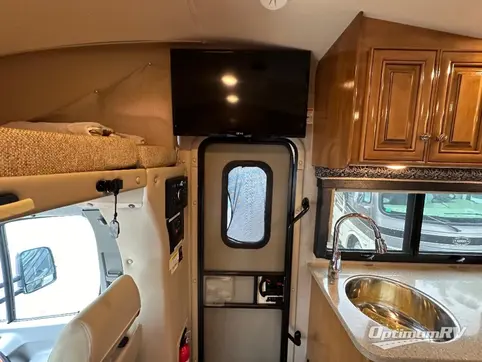 2017 Thor Synergy SD24 RV Photo 3