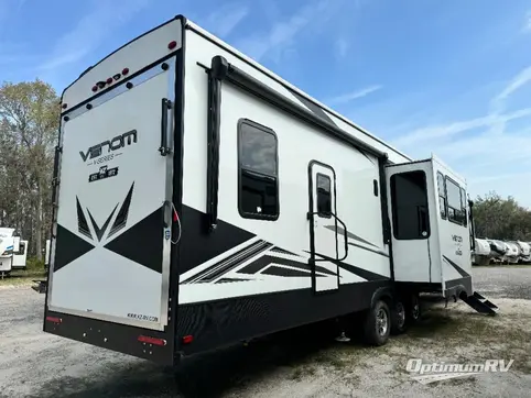 2022 KZ Venom V-Series V3815TK RV Photo 2