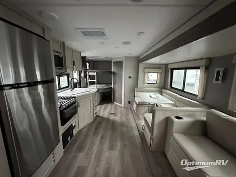 2024 Coachmen Catalina Legacy Edition 263BHSCK RV Photo 2