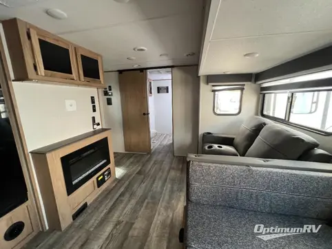 2024 Forest River Cherokee Alpha Wolf 26RB-L RV Photo 2