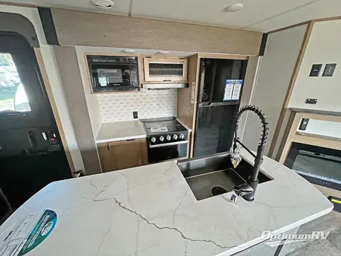 2024 Forest River Cherokee Alpha Wolf 33BH-L RV Photo 2