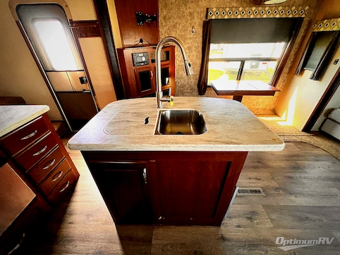2015 EverGreen RV Bay Hill 295RL RV Photo 3