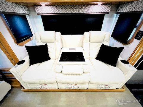 2023 Forest River Georgetown 7 Series 32J7 RV Photo 2