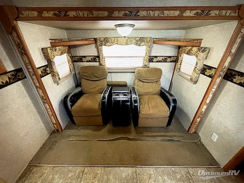 2009 Forest River Rockwood Wind Jammer 2808W RV Photo 3