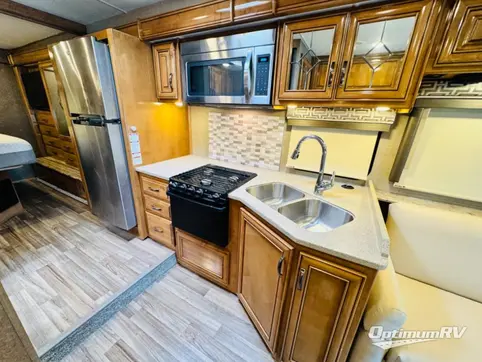 2017 Thor Quantum PD31 RV Photo 3