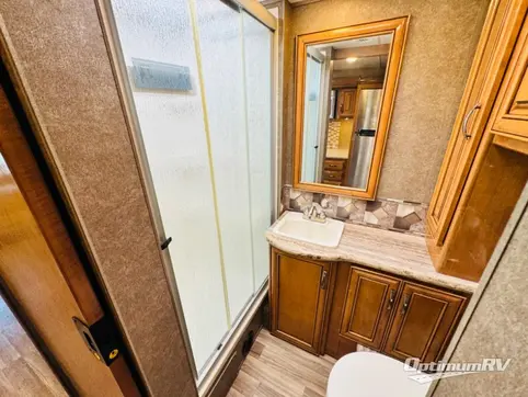 2017 Thor Quantum PD31 RV Photo 4