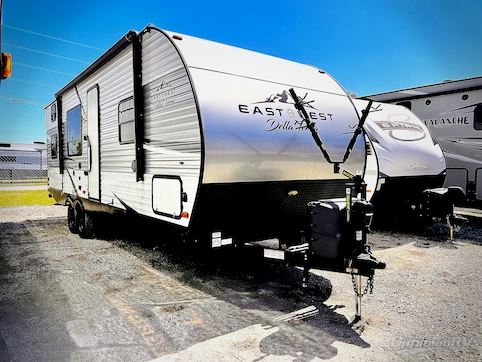 Used 2021 East To West Della Terra 250BH Featured Photo