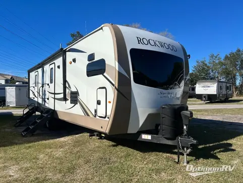 Used 2014 Forest River Rockwood Signature Ultra Lite 8335BSS Featured Photo