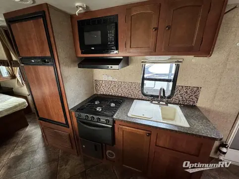 2013 Heartland North Trail FX23 Focus Edition RV Photo 4