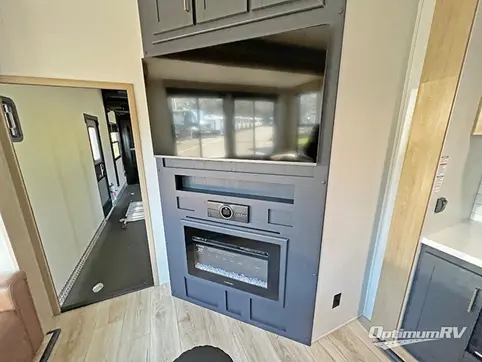 2024 Heartland Torque 418 RV Photo 3