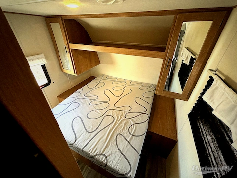 2022 Prime Time Avenger 26DBSLE RV Photo 4