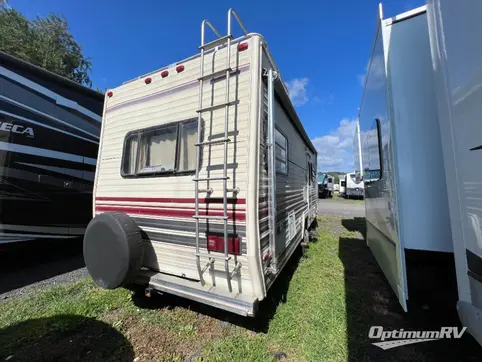 1988 Coachmen Leprechaun 230CB RV Photo 2