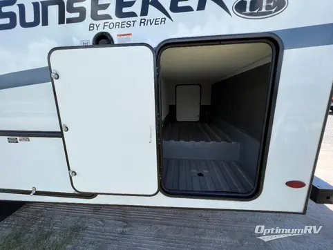 2023 Forest River Sunseeker 2850SLE Ford RV Photo 4