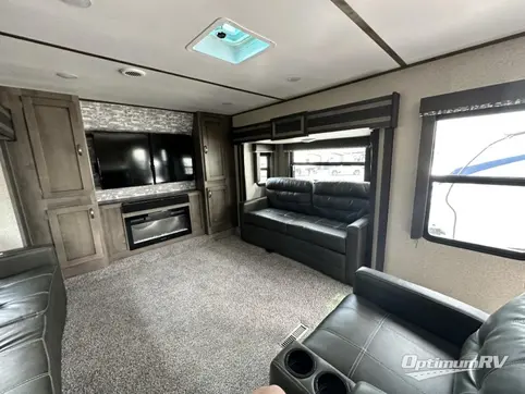 2020 Keystone Sprinter 3341FWFLS RV Photo 3