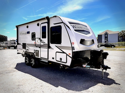Used 2022 Winnebago Towables Micro Minnie 1800BH Featured Photo