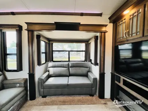 2018 Keystone Montana 3701LK RV Photo 2
